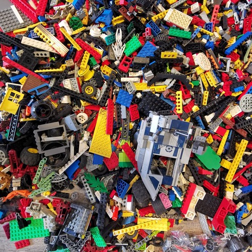 Lego kiloware konvolut - 1,
